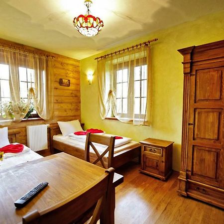 Stary Lwow Bed & Breakfast Korczyna  Luaran gambar