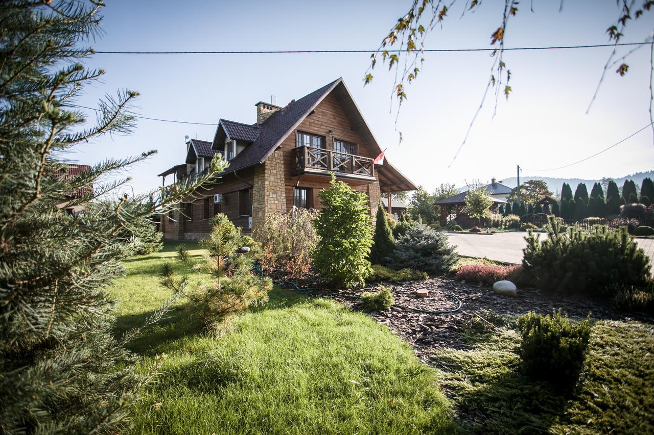 Stary Lwow Bed & Breakfast Korczyna  Luaran gambar
