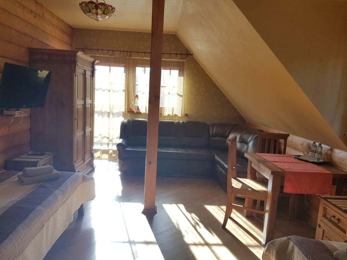 Stary Lwow Bed & Breakfast Korczyna  Luaran gambar